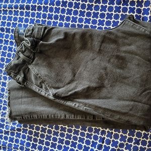 Ultra High Rise Mom Jeans